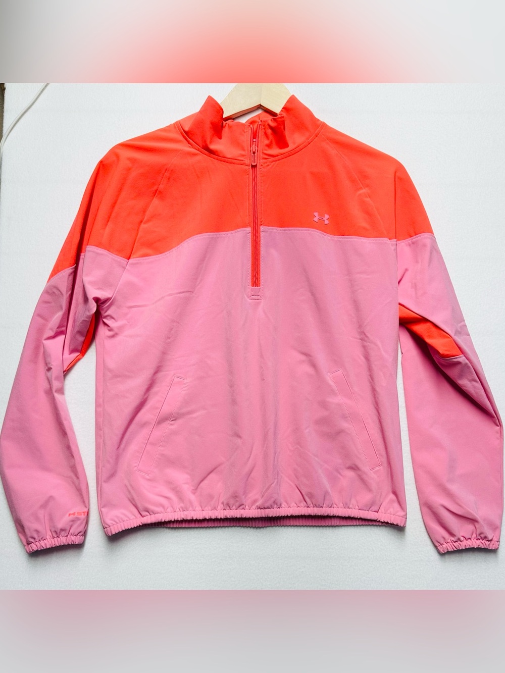 Under Armour Pink Color‑Block Quarter‑Zip Lightweight Pullover – Women’s Small